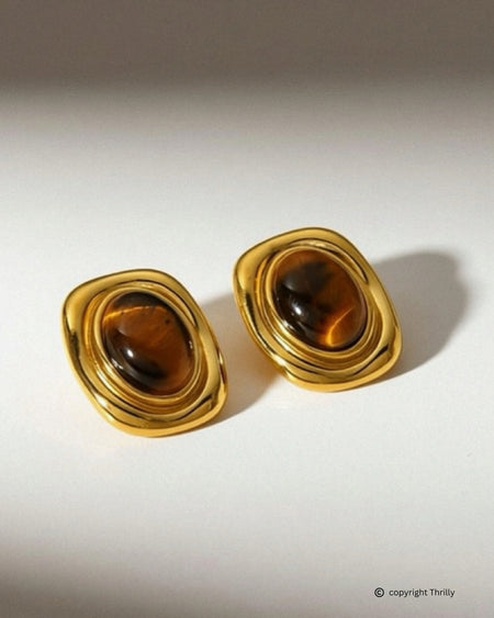 Orecchini Kai Thrilly quadrati dorati con pietra marrone